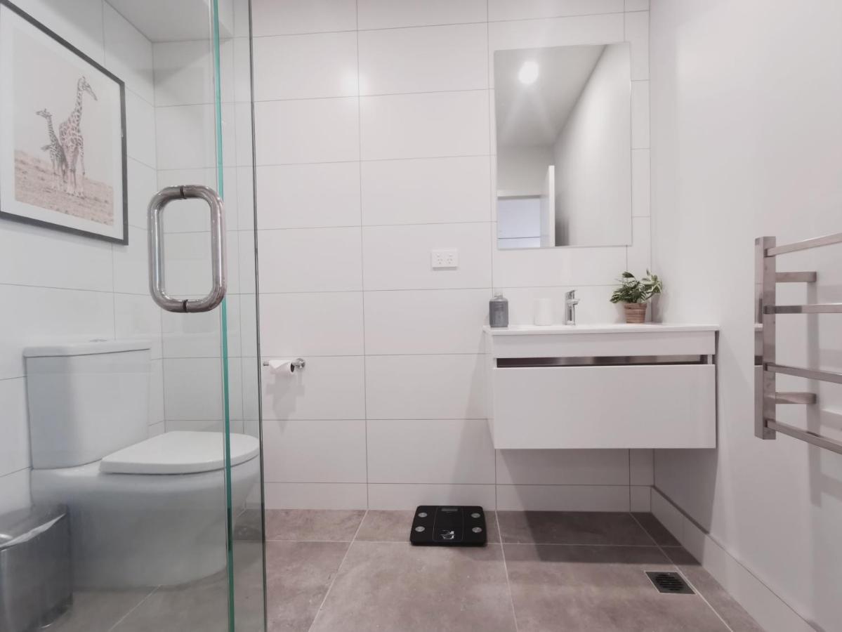Brand New Lux 2 Bedroom Apartment Оукланд Екстериор снимка